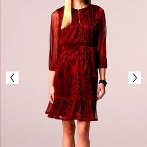 Gorgeous Vera Wang Red Metallic Cocktail Dress